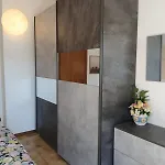 Апартаменты Bellavista Garden And Flowers Варенна