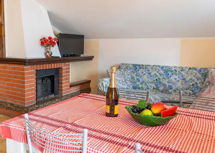 Bellavista Garden And Flowers アパート