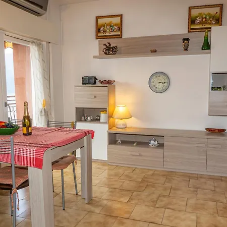 Apartament Bellavista Garden And Flowers