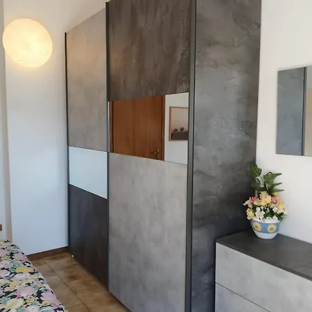 Apartament Bellavista Garden And Flowers Varenna